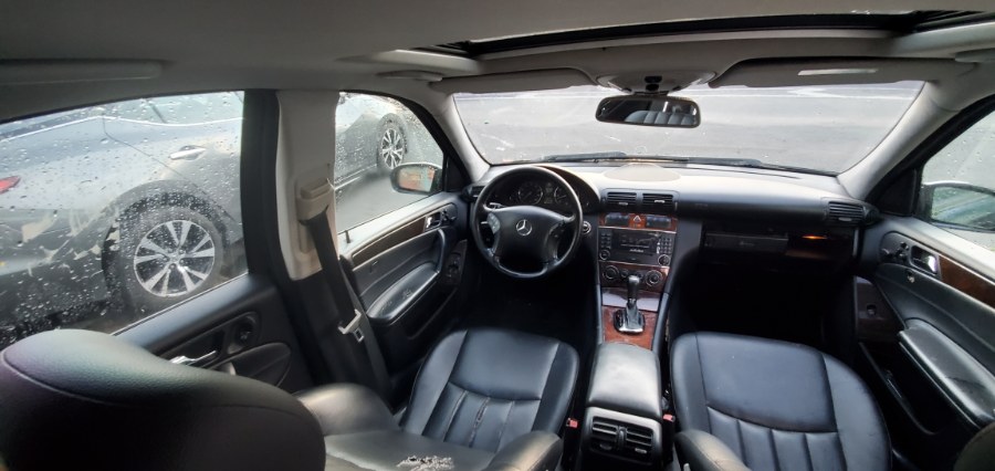 Used Mercedes-Benz C-Class 4dr Sdn 3.0L Luxury 4MATIC 2007 | Rubber Bros Auto World. Brooklyn, New York Used Mercedes-Benz C-Class 4dr Sdn 3.0L Luxury 4MATIC 2007 | Rubber Bros Auto World. Brooklyn, New York