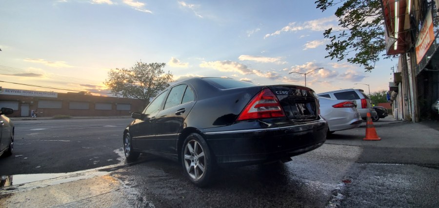 Used Mercedes-Benz C-Class 4dr Sdn 3.0L Luxury 4MATIC 2007 | Rubber Bros Auto World. Brooklyn, New York Used Mercedes-Benz C-Class 4dr Sdn 3.0L Luxury 4MATIC 2007 | Rubber Bros Auto World. Brooklyn, New York