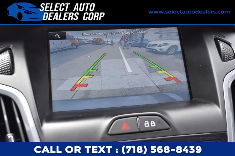 Used Ford Focus 5dr HB Titanium 2014 | Select Auto Dealers Corp. Brooklyn, New York Used Ford Focus 5dr HB Titanium 2014 | Select Auto Dealers Corp. Brooklyn, New York