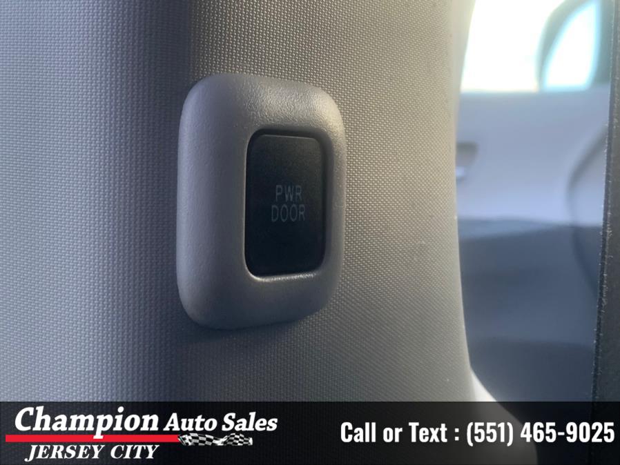 Used Toyota Sienna Limited AWD 7-Passenger (Natl) 2018 | Champion Auto Sales of JC. Jersey City, New Jersey Used Toyota Sienna Limited AWD 7-Passenger (Natl) 2018 | Champion Auto Sales of JC. Jersey City, New Jersey