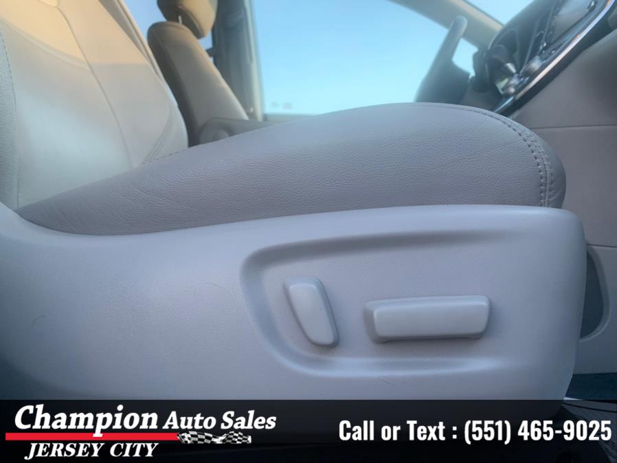 Used Toyota Sienna Limited AWD 7-Passenger (Natl) 2018 | Champion Auto Sales of JC. Jersey City, New Jersey Used Toyota Sienna Limited AWD 7-Passenger (Natl) 2018 | Champion Auto Sales of JC. Jersey City, New Jersey