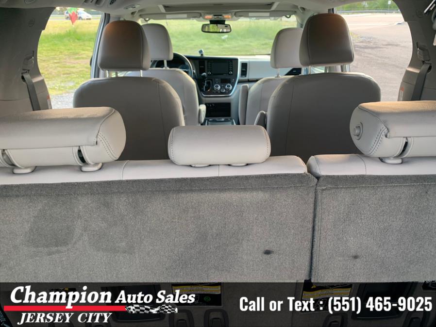 Used Toyota Sienna Limited AWD 7-Passenger (Natl) 2018 | Champion Auto Sales of JC. Jersey City, New Jersey Used Toyota Sienna Limited AWD 7-Passenger (Natl) 2018 | Champion Auto Sales of JC. Jersey City, New Jersey