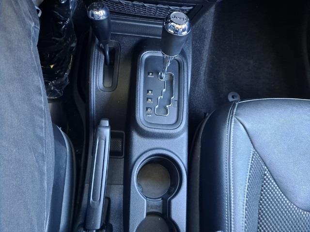 Used Jeep Wrangler Unlimited Sahara 2016 | Blasius Federal Road. Brookfield, Connecticut Used Jeep Wrangler Unlimited Sahara 2016 | Blasius Federal Road. Brookfield, Connecticut