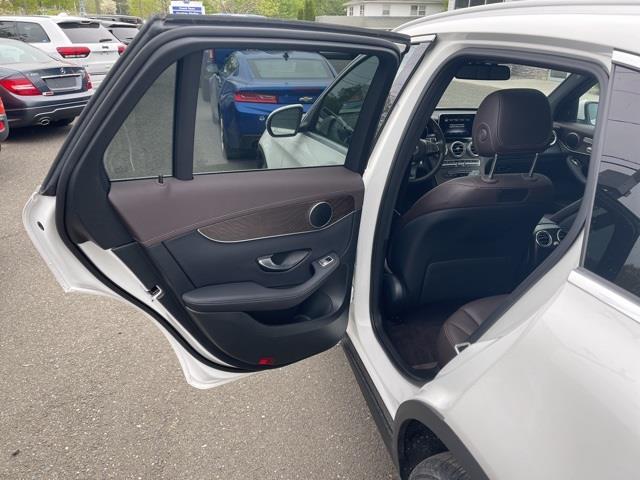 Used Mercedes-benz Glc GLC 300 2018 | Blasius Federal Road. Brookfield, Connecticut Used Mercedes-benz Glc GLC 300 2018 | Blasius Federal Road. Brookfield, Connecticut