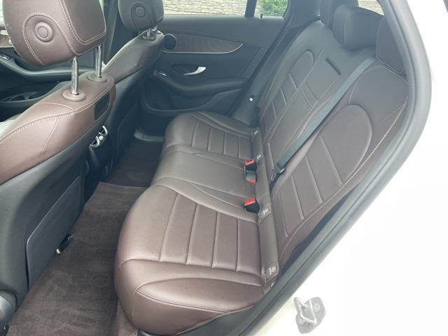Used Mercedes-benz Glc GLC 300 2018 | Blasius Federal Road. Brookfield, Connecticut Used Mercedes-benz Glc GLC 300 2018 | Blasius Federal Road. Brookfield, Connecticut