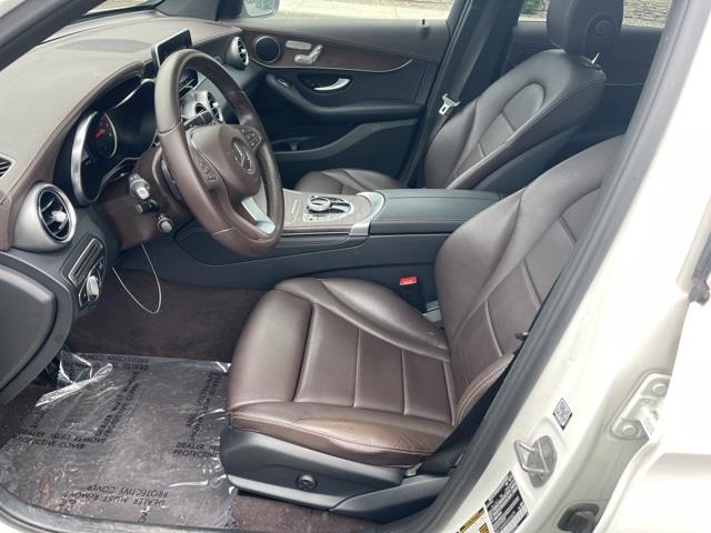 Used Mercedes-benz Glc GLC 300 2018 | Blasius Federal Road. Brookfield, Connecticut Used Mercedes-benz Glc GLC 300 2018 | Blasius Federal Road. Brookfield, Connecticut