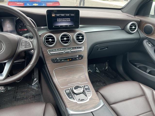 Used Mercedes-benz Glc GLC 300 2018 | Blasius Federal Road. Brookfield, Connecticut Used Mercedes-benz Glc GLC 300 2018 | Blasius Federal Road. Brookfield, Connecticut