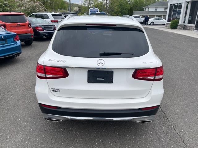 Used Mercedes-benz Glc GLC 300 2018 | Blasius Federal Road. Brookfield, Connecticut Used Mercedes-benz Glc GLC 300 2018 | Blasius Federal Road. Brookfield, Connecticut