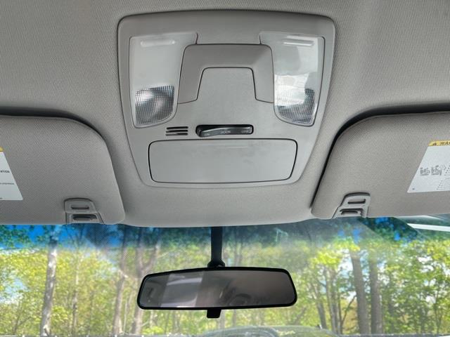 Used Toyota Sienna L 2015 | Blasius Federal Road. Brookfield, Connecticut Used Toyota Sienna L 2015 | Blasius Federal Road. Brookfield, Connecticut