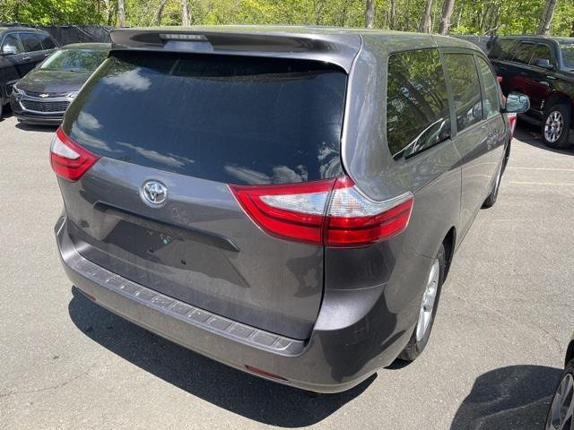 Used Toyota Sienna L 2015 | Blasius Federal Road. Brookfield, Connecticut Used Toyota Sienna L 2015 | Blasius Federal Road. Brookfield, Connecticut