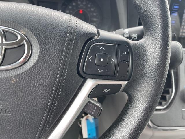 Used Toyota Sienna L 2017 | Blasius Federal Road. Brookfield, Connecticut Used Toyota Sienna L 2017 | Blasius Federal Road. Brookfield, Connecticut