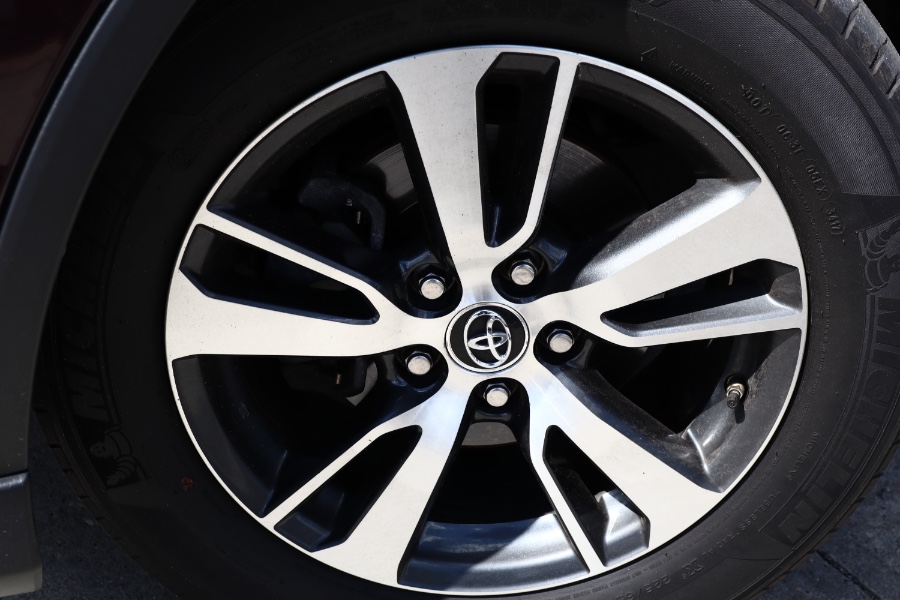 Used Toyota RAV4 XLE AWD (Natl) 2018 | Hillside Auto Mall Inc.. Jamaica, New York Used Toyota RAV4 XLE AWD (Natl) 2018 | Hillside Auto Mall Inc.. Jamaica, New York