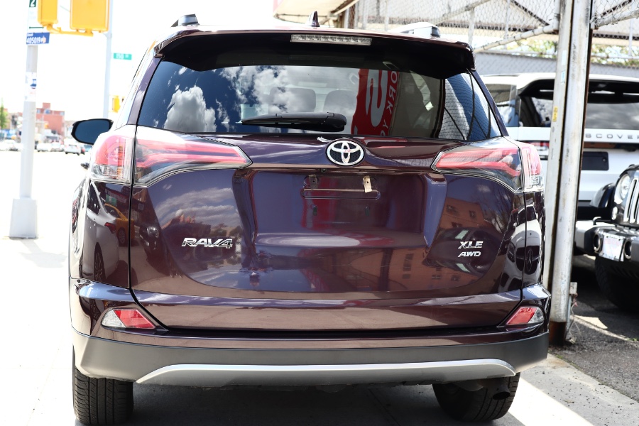 Used Toyota RAV4 XLE AWD (Natl) 2018 | Hillside Auto Mall Inc.. Jamaica, New York Used Toyota RAV4 XLE AWD (Natl) 2018 | Hillside Auto Mall Inc.. Jamaica, New York