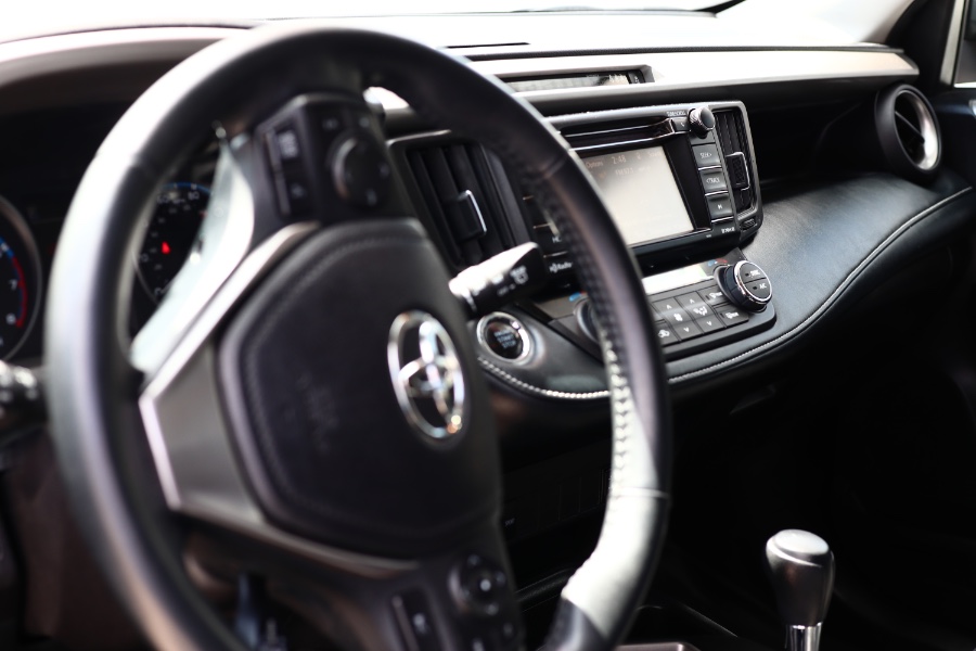 Used Toyota RAV4 XLE AWD (Natl) 2018 | Hillside Auto Mall Inc.. Jamaica, New York Used Toyota RAV4 XLE AWD (Natl) 2018 | Hillside Auto Mall Inc.. Jamaica, New York