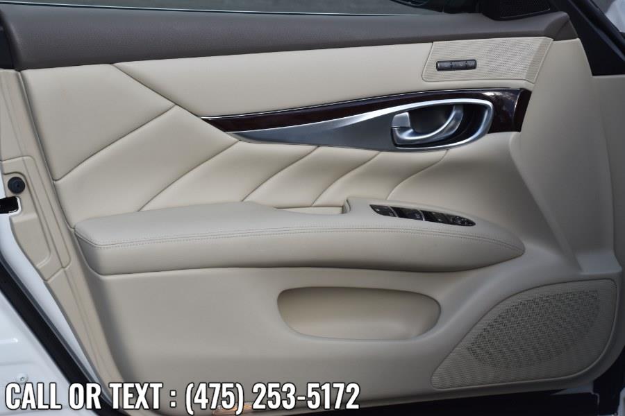 Used INFINITI Q70 3.7 LUXE AWD 2018 | Highline Car Connection. Waterbury, Connecticut Used INFINITI Q70 3.7 LUXE AWD 2018 | Highline Car Connection. Waterbury, Connecticut