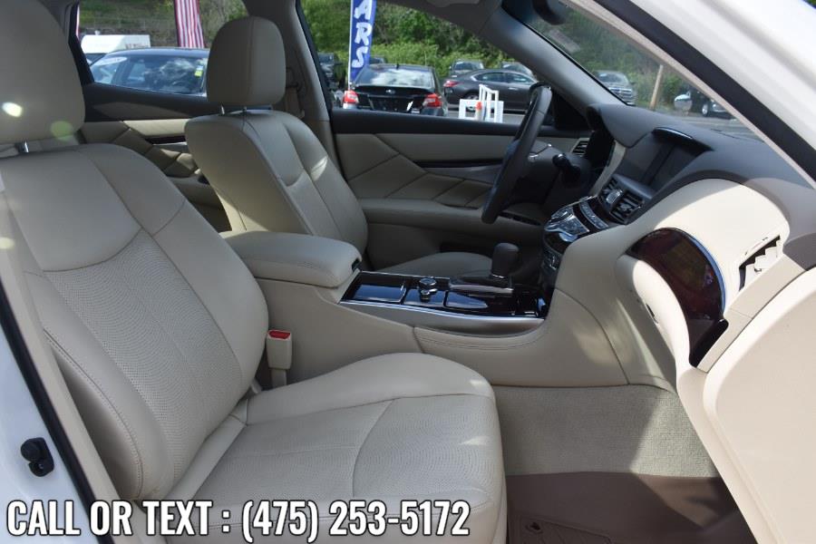 Used INFINITI Q70 3.7 LUXE AWD 2018 | Highline Car Connection. Waterbury, Connecticut Used INFINITI Q70 3.7 LUXE AWD 2018 | Highline Car Connection. Waterbury, Connecticut