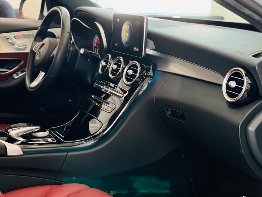 Used Mercedes-Benz C-Class C 300 4MATIC Sedan 2018 | Luxury Motor Club. Franklin Square, New York Used Mercedes-Benz C-Class C 300 4MATIC Sedan 2018 | Luxury Motor Club. Franklin Square, New York