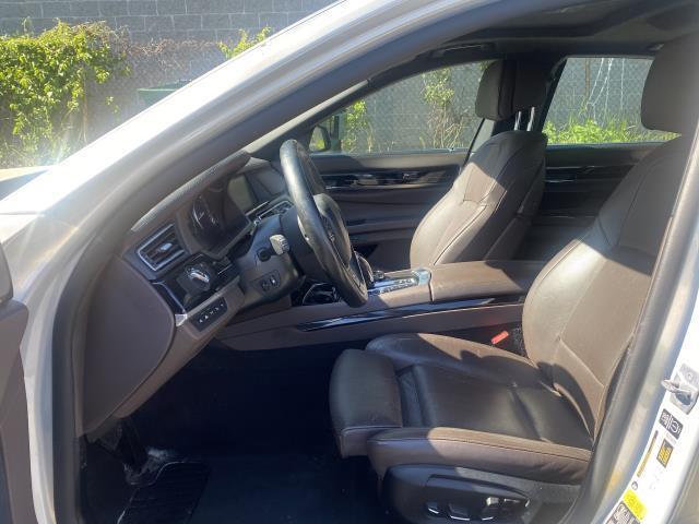 Used BMW 7 Series 4dr Sdn 750i xDrive AWD 2014 | Sunrise Auto Outlet. Amityville, New York Used BMW 7 Series 4dr Sdn 750i xDrive AWD 2014 | Sunrise Auto Outlet. Amityville, New York