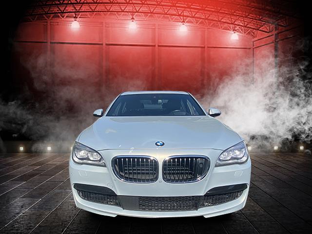 Used BMW 7 Series 4dr Sdn 750i xDrive AWD 2014 | Sunrise Auto Outlet. Amityville, New York Used BMW 7 Series 4dr Sdn 750i xDrive AWD 2014 | Sunrise Auto Outlet. Amityville, New York