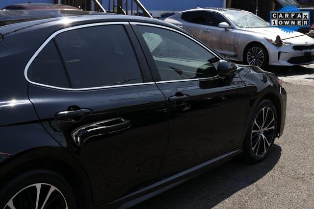 Used Toyota Camry SE 2018 | Hillside Auto Outlet. Jamaica, New York Used Toyota Camry SE 2018 | Hillside Auto Outlet. Jamaica, New York