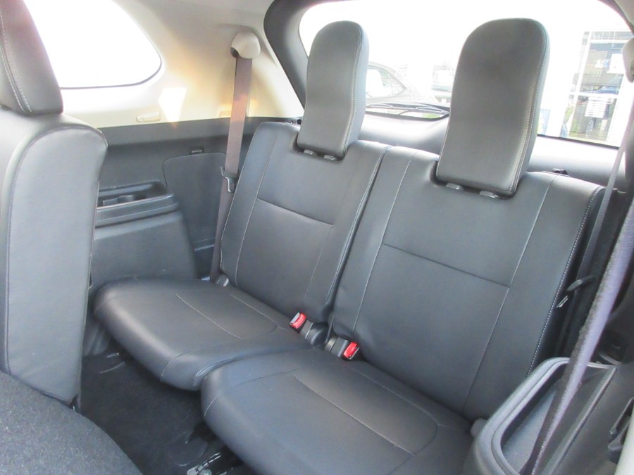 2019 Mitsubishi Outlander SEL FWD, available for sale in Linden, New Jersey | Route 27 Auto Mall. Linden, New Jersey 2019 Mitsubishi Outlander SEL FWD, available for sale in Linden, New Jersey | Route 27 Auto Mall. Linden, New Jersey