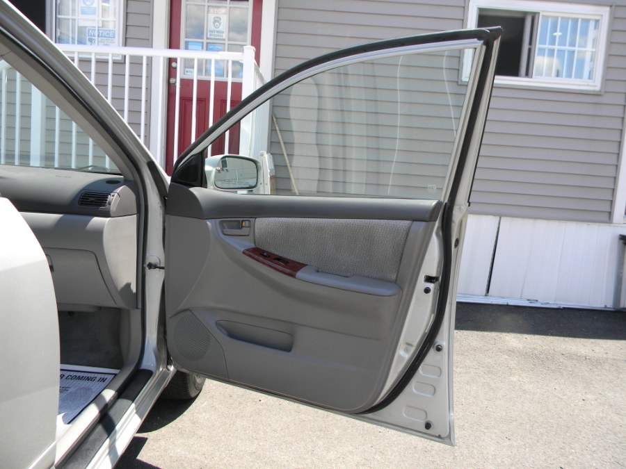 2004 Toyota Corolla 4dr Sdn LE Auto, available for sale in Paterson, New Jersey | DZ Automall. Paterson, New Jersey 2004 Toyota Corolla 4dr Sdn LE Auto, available for sale in Paterson, New Jersey | DZ Automall. Paterson, New Jersey