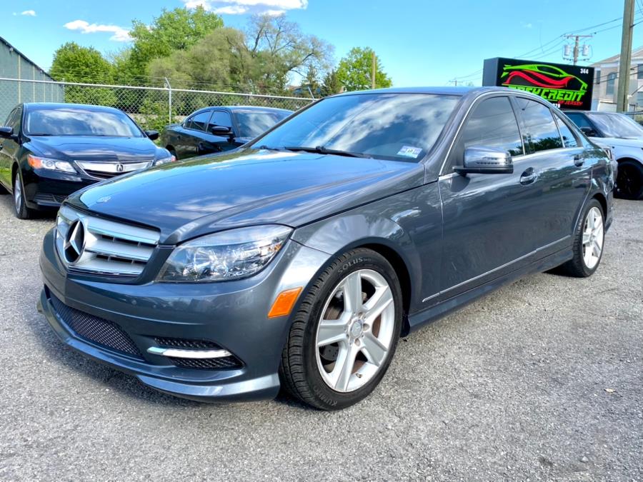 Used Mercedes-Benz C-Class 4dr Sdn C300 Sport RWD 2011 | Easy Credit of Jersey. Little Ferry, New Jersey