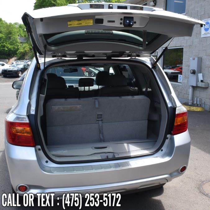 Used Toyota Highlander 4WD 4dr Limited 2008 | Highline Car Connection. Waterbury, Connecticut Used Toyota Highlander 4WD 4dr Limited 2008 | Highline Car Connection. Waterbury, Connecticut
