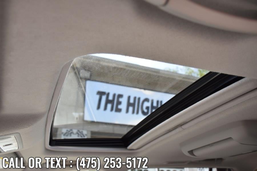 Used Toyota Highlander 4WD 4dr Limited 2008 | Highline Car Connection. Waterbury, Connecticut Used Toyota Highlander 4WD 4dr Limited 2008 | Highline Car Connection. Waterbury, Connecticut