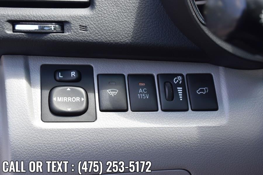 Used Toyota Highlander 4WD 4dr Limited 2008 | Highline Car Connection. Waterbury, Connecticut Used Toyota Highlander 4WD 4dr Limited 2008 | Highline Car Connection. Waterbury, Connecticut