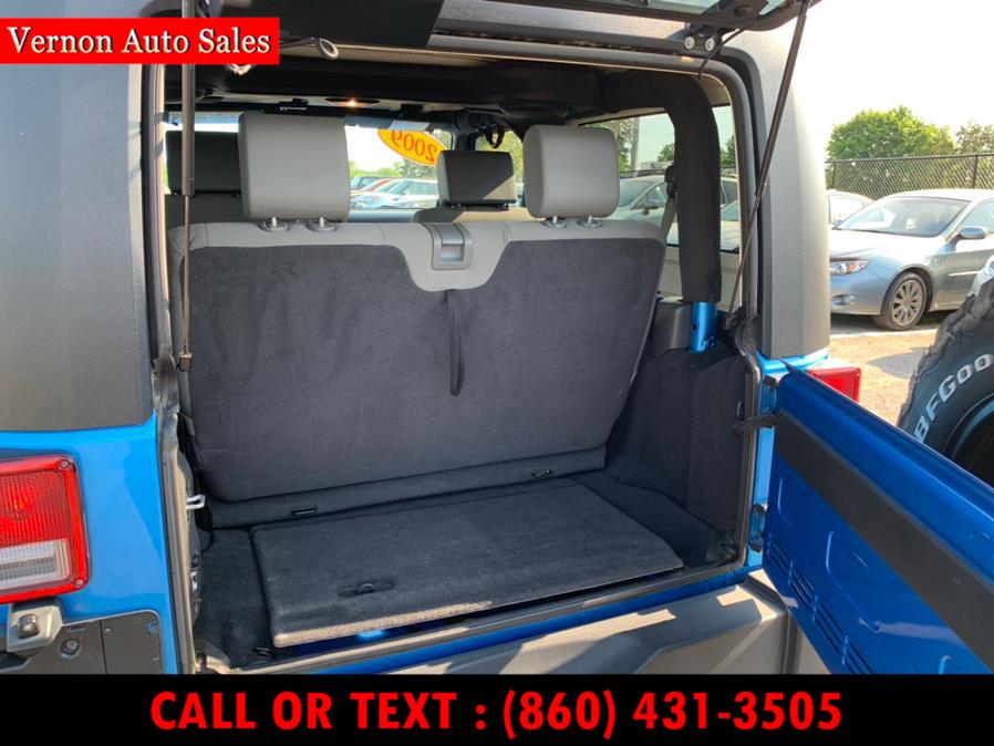 2009 Jeep Wrangler 4WD 2dr X, available for sale in Manchester, Connecticut | Vernon Auto Sale & Service. Manchester, Connecticut 2009 Jeep Wrangler 4WD 2dr X, available for sale in Manchester, Connecticut | Vernon Auto Sale & Service. Manchester, Connecticut