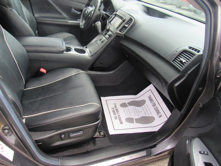 Used Toyota Venza XLE 2014 | Hilario's Auto Sales Inc.. Worcester, Massachusetts Used Toyota Venza XLE 2014 | Hilario's Auto Sales Inc.. Worcester, Massachusetts