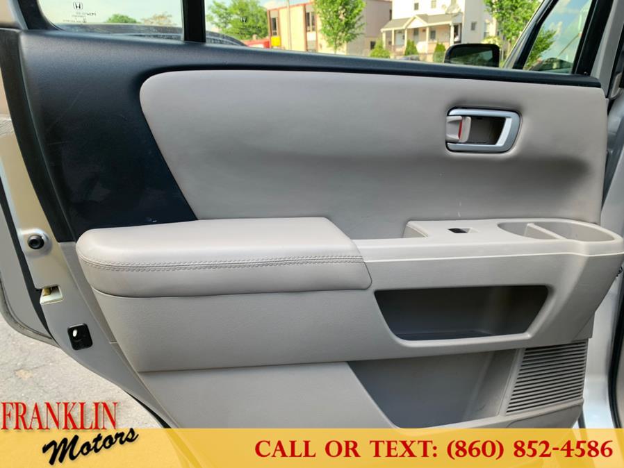 2011 Honda Pilot 4WD 4dr EX-L w/RES, available for sale in Hartford, Connecticut | Franklin Motors Auto Sales LLC. Hartford, Connecticut 2011 Honda Pilot 4WD 4dr EX-L w/RES, available for sale in Hartford, Connecticut | Franklin Motors Auto Sales LLC. Hartford, Connecticut