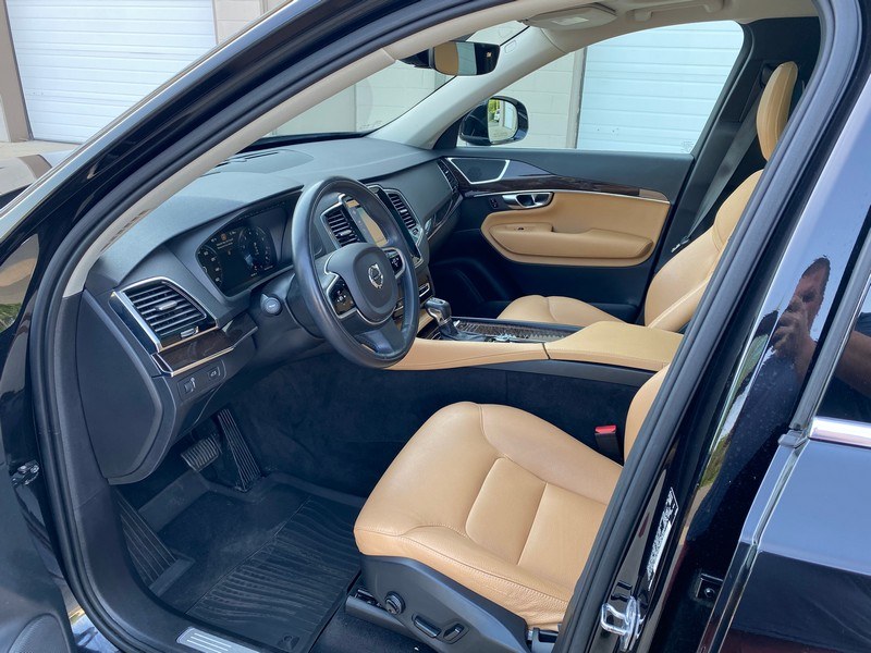 Used Volvo XC90 AWD 4dr T6 Momentum 2016 | Union Street Auto Sales. West Springfield, Massachusetts Used Volvo XC90 AWD 4dr T6 Momentum 2016 | Union Street Auto Sales. West Springfield, Massachusetts