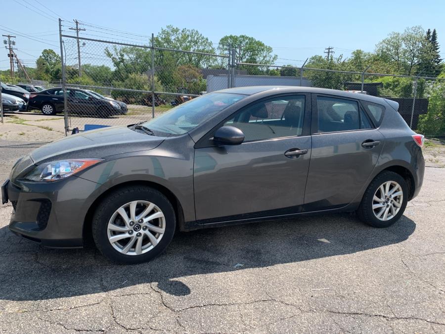 2013 Mazda Mazda3 5dr HB Man i Touring, available for sale in Milford, Connecticut | Dealertown Auto Wholesalers. Milford, Connecticut 2013 Mazda Mazda3 5dr HB Man i Touring, available for sale in Milford, Connecticut | Dealertown Auto Wholesalers. Milford, Connecticut
