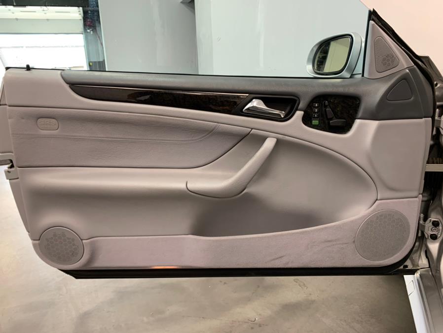 Used Mercedes-Benz CLK-Class 2dr Coupe 4.3L 2002 | M Auto Group. Elizabeth, New Jersey Used Mercedes-Benz CLK-Class 2dr Coupe 4.3L 2002 | M Auto Group. Elizabeth, New Jersey