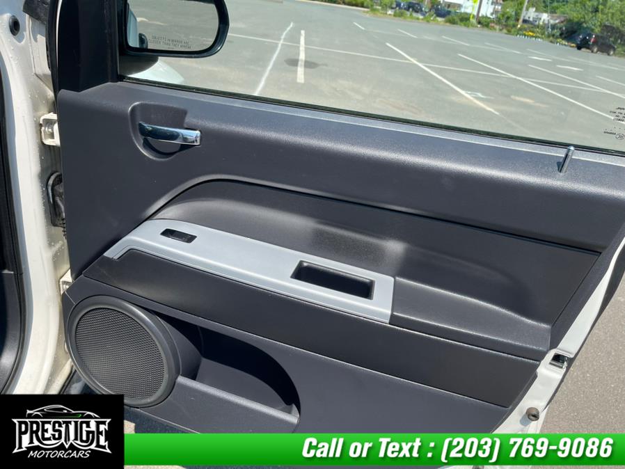 Used Jeep Compass 4WD 4dr Sport 2008 | J&J Auto Sales & Repairs llc DBA Prestige Motorcar. Oakville, Connecticut Used Jeep Compass 4WD 4dr Sport 2008 | J&J Auto Sales & Repairs llc DBA Prestige Motorcar. Oakville, Connecticut