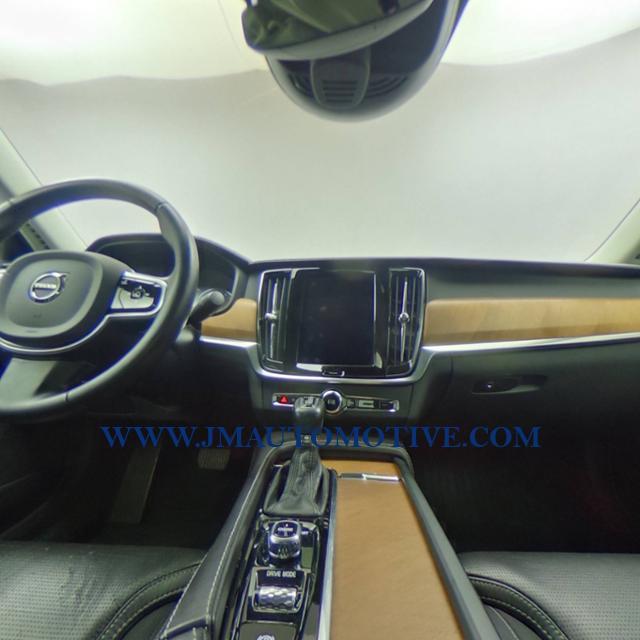 2017 Volvo S90 T6 AWD Inscription, available for sale in Naugatuck, Connecticut | J&M Automotive Sls&Svc LLC. Naugatuck, Connecticut 2017 Volvo S90 T6 AWD Inscription, available for sale in Naugatuck, Connecticut | J&M Automotive Sls&Svc LLC. Naugatuck, Connecticut