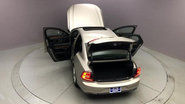 2017 Volvo S90 T6 AWD Inscription, available for sale in Naugatuck, Connecticut | J&M Automotive Sls&Svc LLC. Naugatuck, Connecticut 2017 Volvo S90 T6 AWD Inscription, available for sale in Naugatuck, Connecticut | J&M Automotive Sls&Svc LLC. Naugatuck, Connecticut