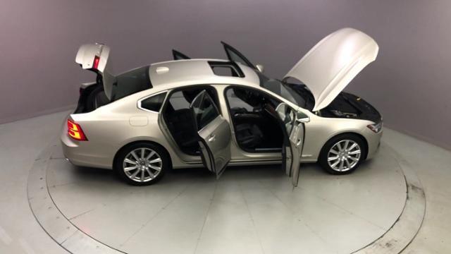 2017 Volvo S90 T6 AWD Inscription, available for sale in Naugatuck, Connecticut | J&M Automotive Sls&Svc LLC. Naugatuck, Connecticut 2017 Volvo S90 T6 AWD Inscription, available for sale in Naugatuck, Connecticut | J&M Automotive Sls&Svc LLC. Naugatuck, Connecticut