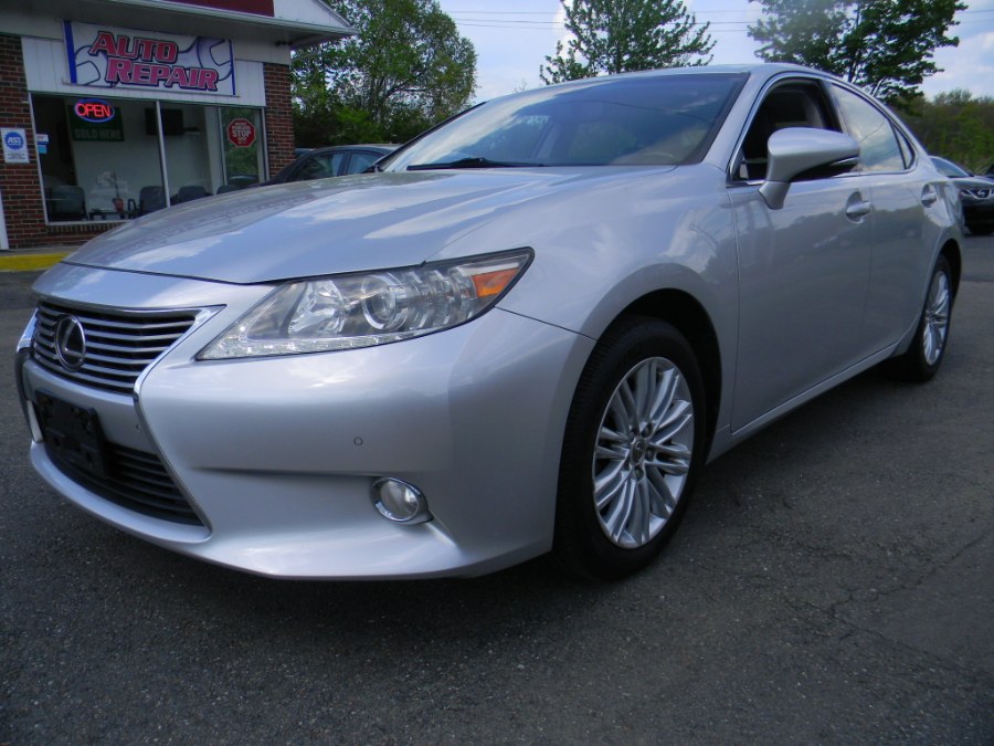 Used Lexus ES 350 4dr Sdn 2013 | M&M Vehicles Inc dba Central Motors. Southborough, Massachusetts Used Lexus ES 350 4dr Sdn 2013 | M&M Vehicles Inc dba Central Motors. Southborough, Massachusetts