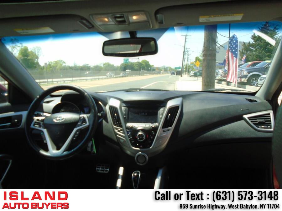 Used Hyundai Veloster Base 3dr Coupe DCT 2013 | Island Auto Buyers. West Babylon, New York Used Hyundai Veloster Base 3dr Coupe DCT 2013 | Island Auto Buyers. West Babylon, New York