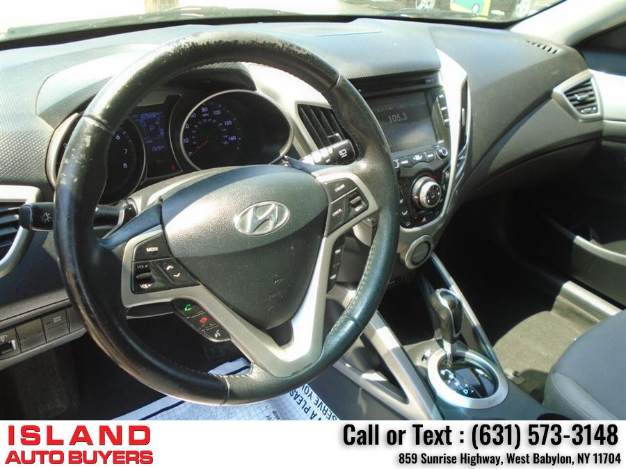 Used Hyundai Veloster Base 3dr Coupe DCT 2013 | Island Auto Buyers. West Babylon, New York Used Hyundai Veloster Base 3dr Coupe DCT 2013 | Island Auto Buyers. West Babylon, New York
