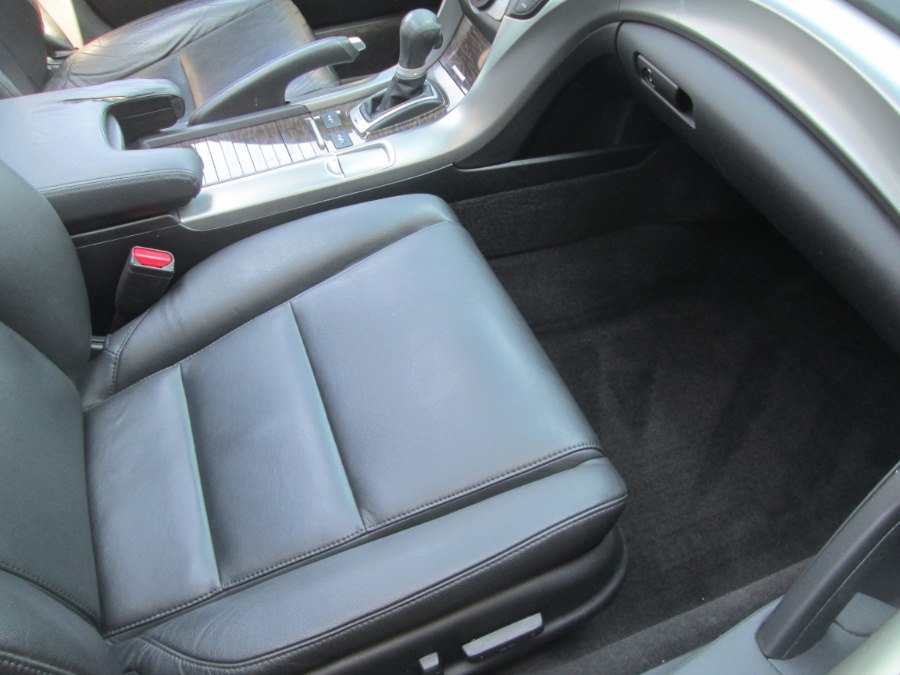 2010 Acura TL 4dr Sdn 2WD, available for sale in Levittown, Pennsylvania | Levittown Auto. Levittown, Pennsylvania 2010 Acura TL 4dr Sdn 2WD, available for sale in Levittown, Pennsylvania | Levittown Auto. Levittown, Pennsylvania