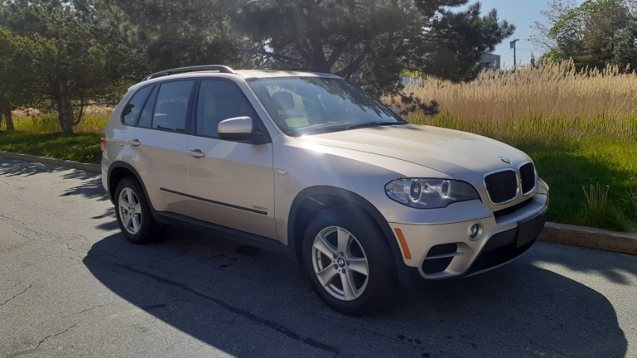 2013 BMW X5 AWD 4dr xDrive35i, available for sale in Revere, Massachusetts | Wonderland Auto. Revere, Massachusetts 2013 BMW X5 AWD 4dr xDrive35i, available for sale in Revere, Massachusetts | Wonderland Auto. Revere, Massachusetts
