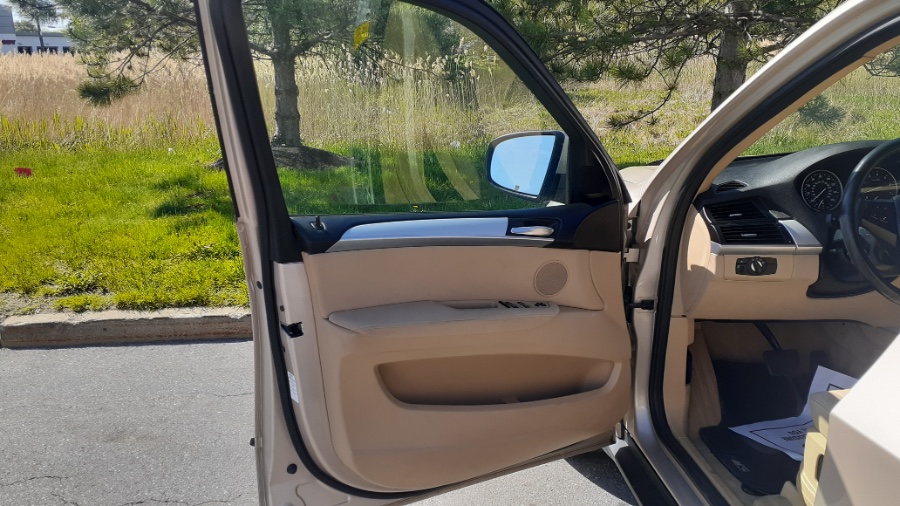 2013 BMW X5 AWD 4dr xDrive35i, available for sale in Revere, Massachusetts | Wonderland Auto. Revere, Massachusetts 2013 BMW X5 AWD 4dr xDrive35i, available for sale in Revere, Massachusetts | Wonderland Auto. Revere, Massachusetts