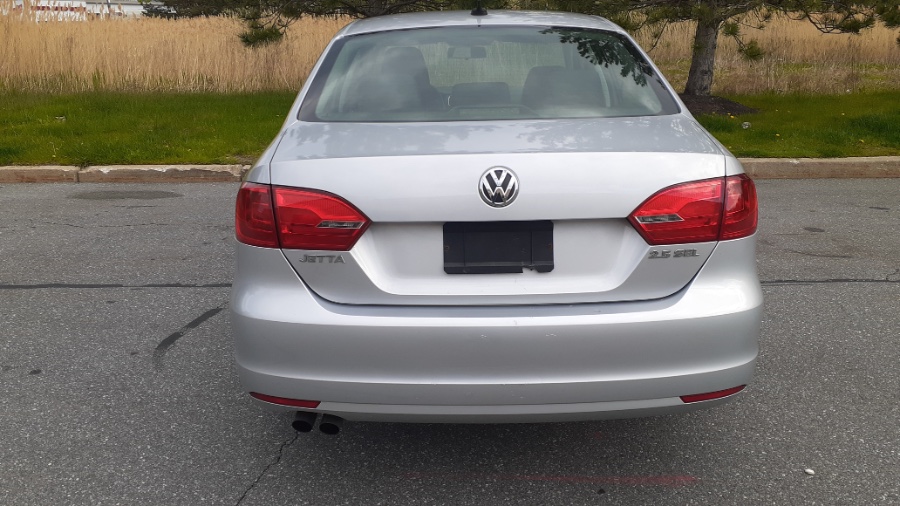 2013 Volkswagen Jetta Sedan 4dr Auto SE PZEV *Ltd Avail*, available for sale in Revere, Massachusetts | Wonderland Auto. Revere, Massachusetts 2013 Volkswagen Jetta Sedan 4dr Auto SE PZEV *Ltd Avail*, available for sale in Revere, Massachusetts | Wonderland Auto. Revere, Massachusetts
