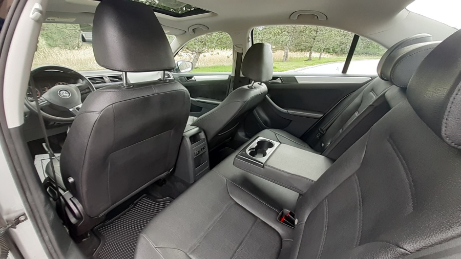2013 Volkswagen Jetta Sedan 4dr Auto SE PZEV *Ltd Avail*, available for sale in Revere, Massachusetts | Wonderland Auto. Revere, Massachusetts 2013 Volkswagen Jetta Sedan 4dr Auto SE PZEV *Ltd Avail*, available for sale in Revere, Massachusetts | Wonderland Auto. Revere, Massachusetts