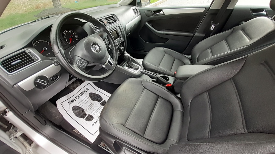 2013 Volkswagen Jetta Sedan 4dr Auto SE PZEV *Ltd Avail*, available for sale in Revere, Massachusetts | Wonderland Auto. Revere, Massachusetts 2013 Volkswagen Jetta Sedan 4dr Auto SE PZEV *Ltd Avail*, available for sale in Revere, Massachusetts | Wonderland Auto. Revere, Massachusetts