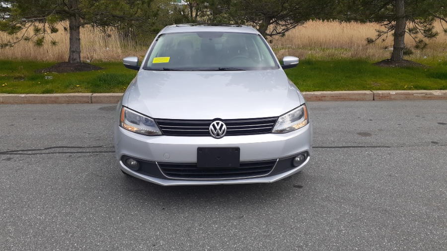 2013 Volkswagen Jetta Sedan 4dr Auto SE PZEV *Ltd Avail*, available for sale in Revere, Massachusetts | Wonderland Auto. Revere, Massachusetts 2013 Volkswagen Jetta Sedan 4dr Auto SE PZEV *Ltd Avail*, available for sale in Revere, Massachusetts | Wonderland Auto. Revere, Massachusetts